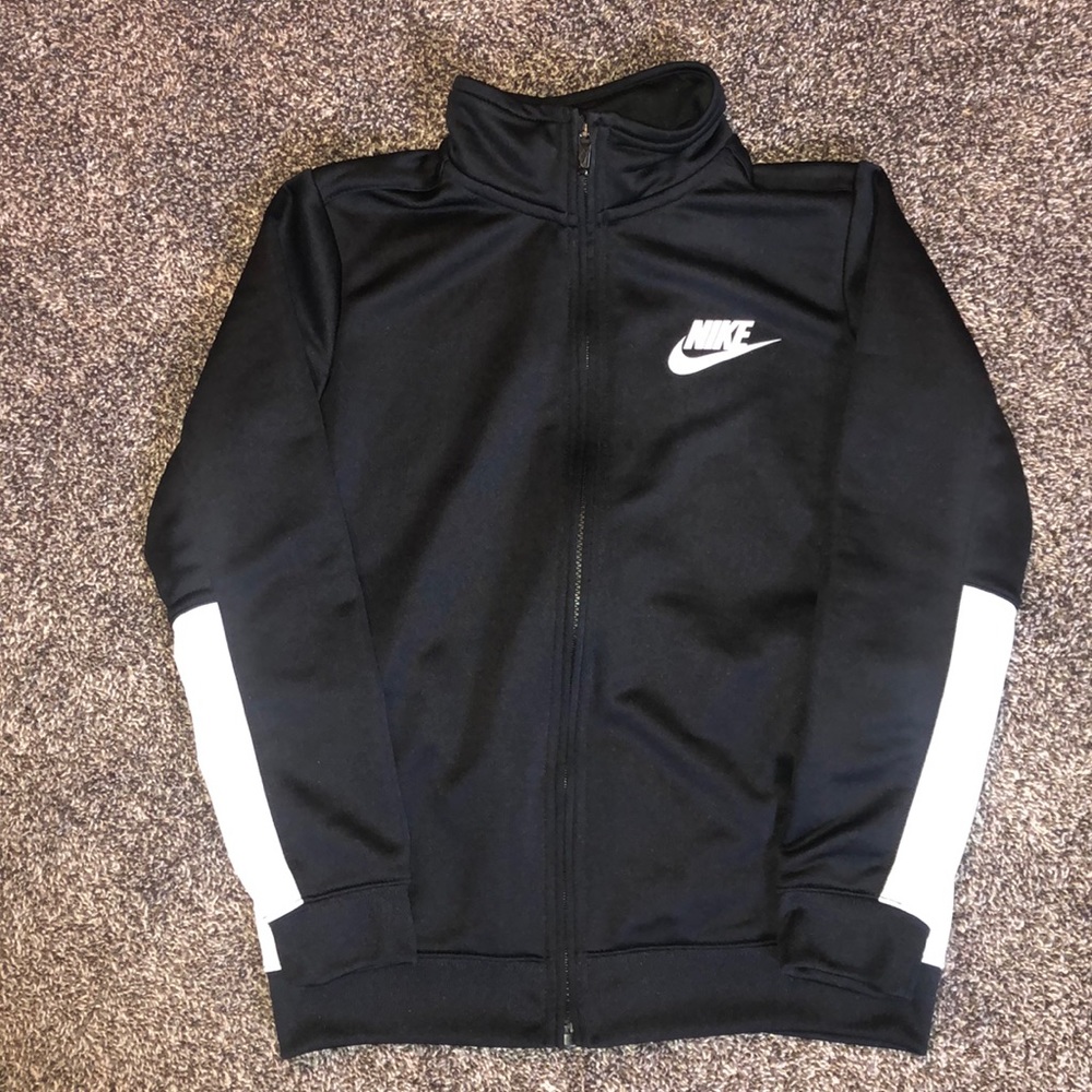 nike jacket